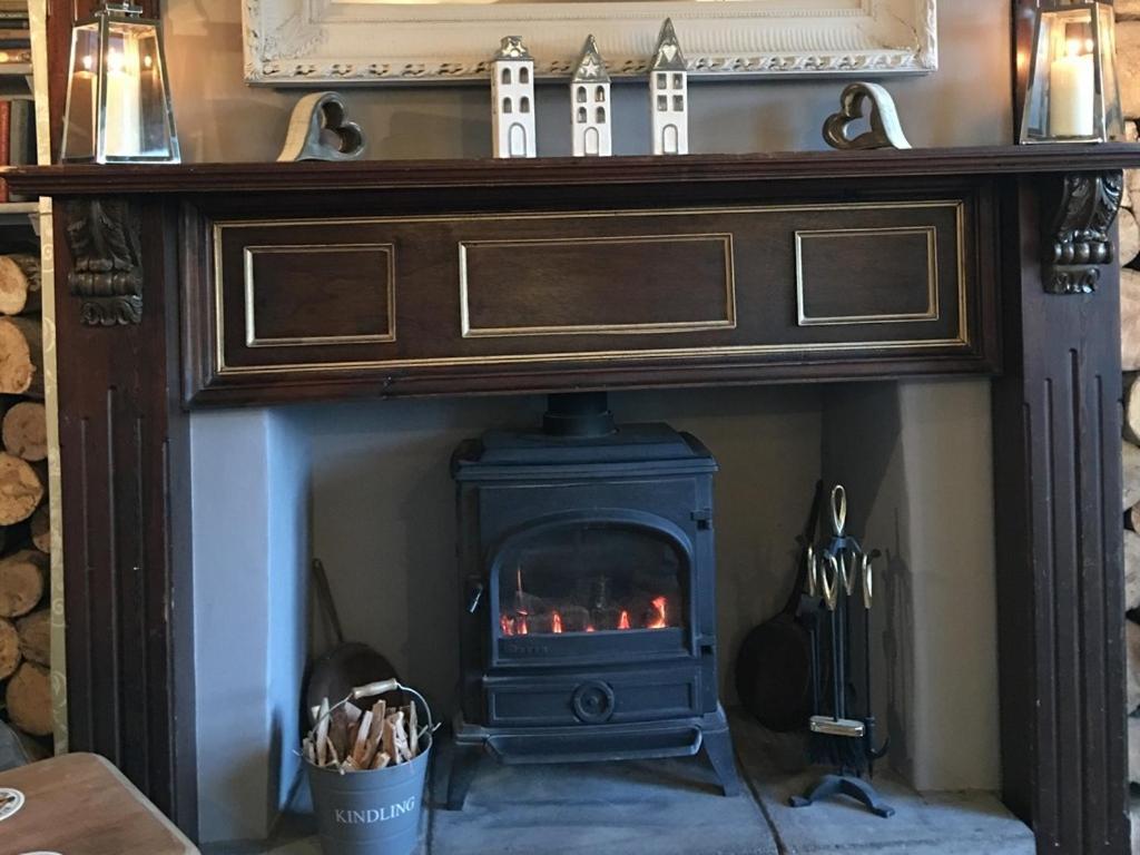 The Westmorland Inn โบว์เนส ออน วินเดอเมียร์ ภายนอก รูปภาพ